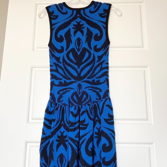TORN BY RONNY KOBO BLUE BLACK STRETCHY MATERIAL DRESS SIZE SMALL - Picture 12 of 16